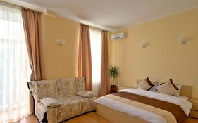 Heart Kyiv Apart-Hotel